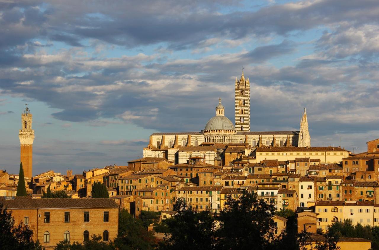 Sweetlittlehouse47 - Dentro Le Mura, Parcheggio Gratuito Siena Kültér fotó